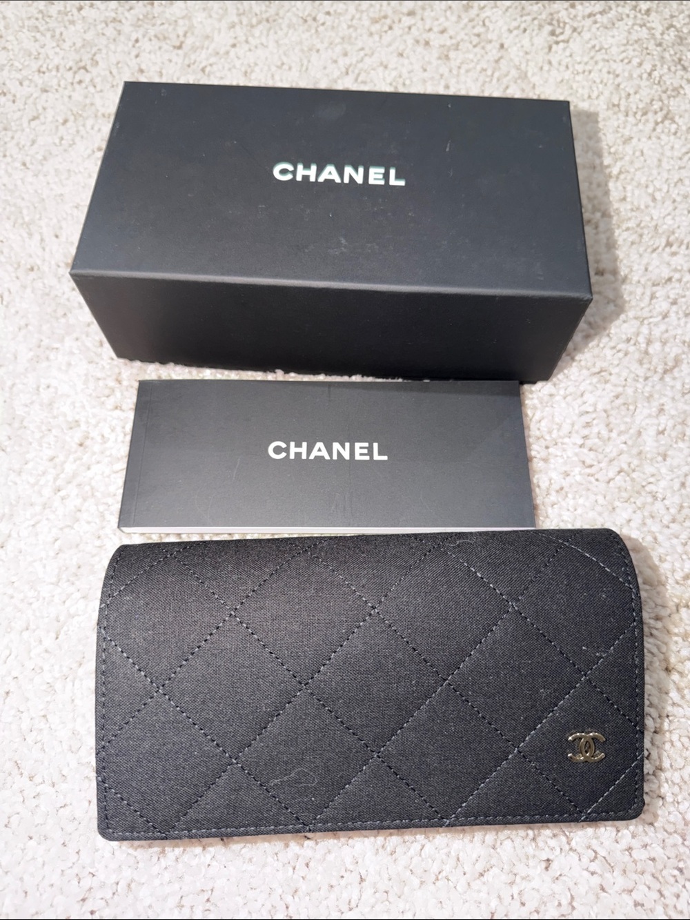 Case sunglasses